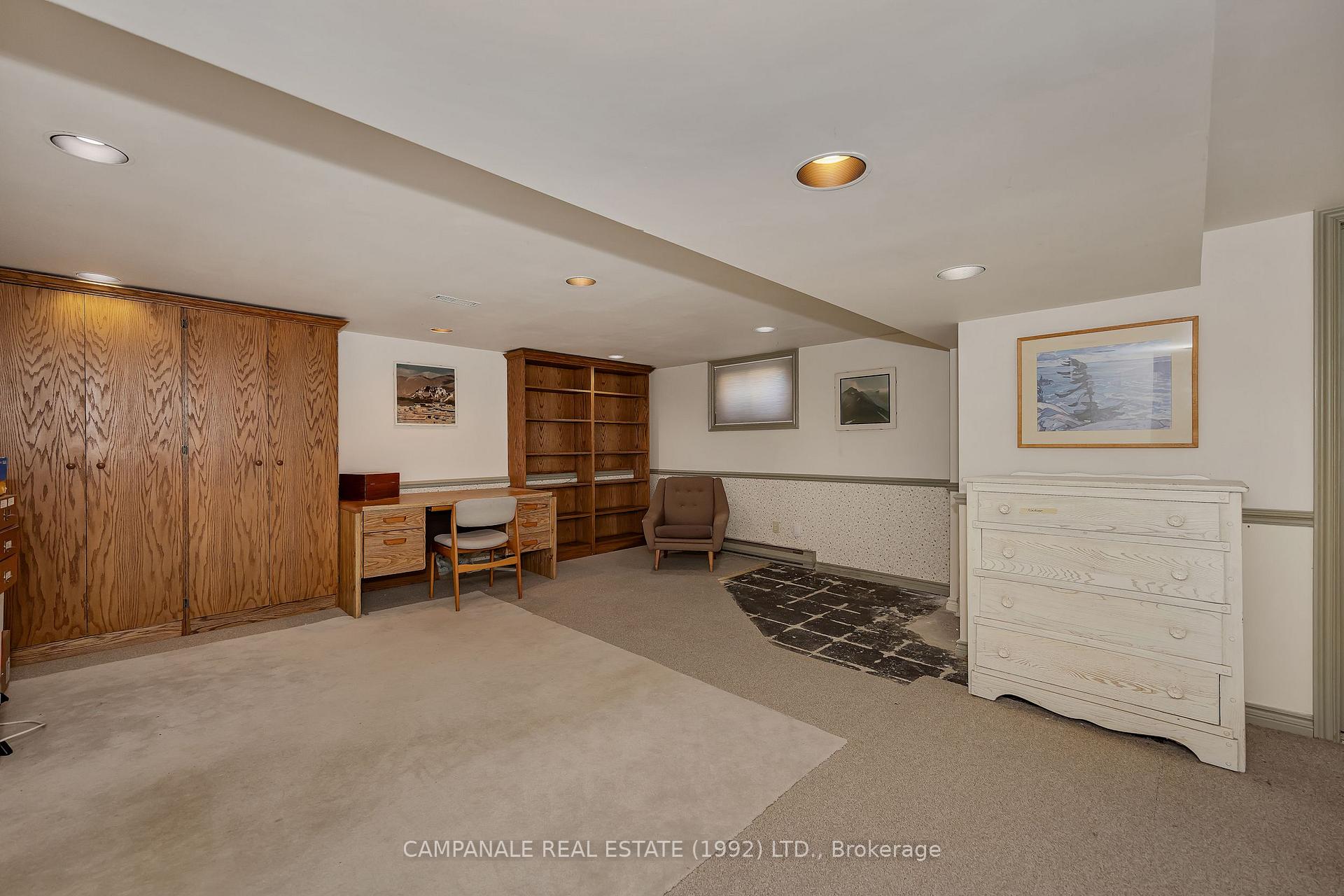 Photo 23 of 412 Thessaly Circle, Ottawa, Alta Vista/Faircrest Heights — HOMEH