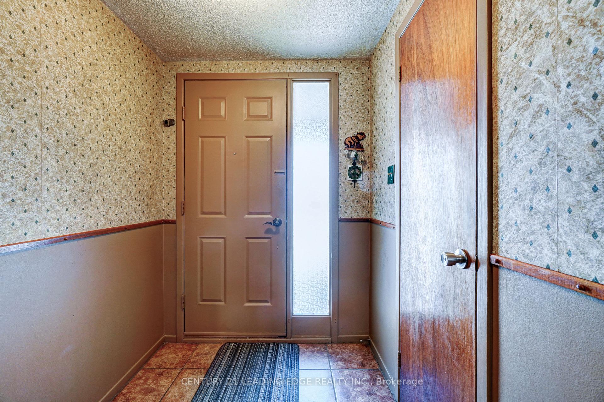 Photo 4 of 84 Robbinstone Drive, Scarborough, Malvern — HOMEH