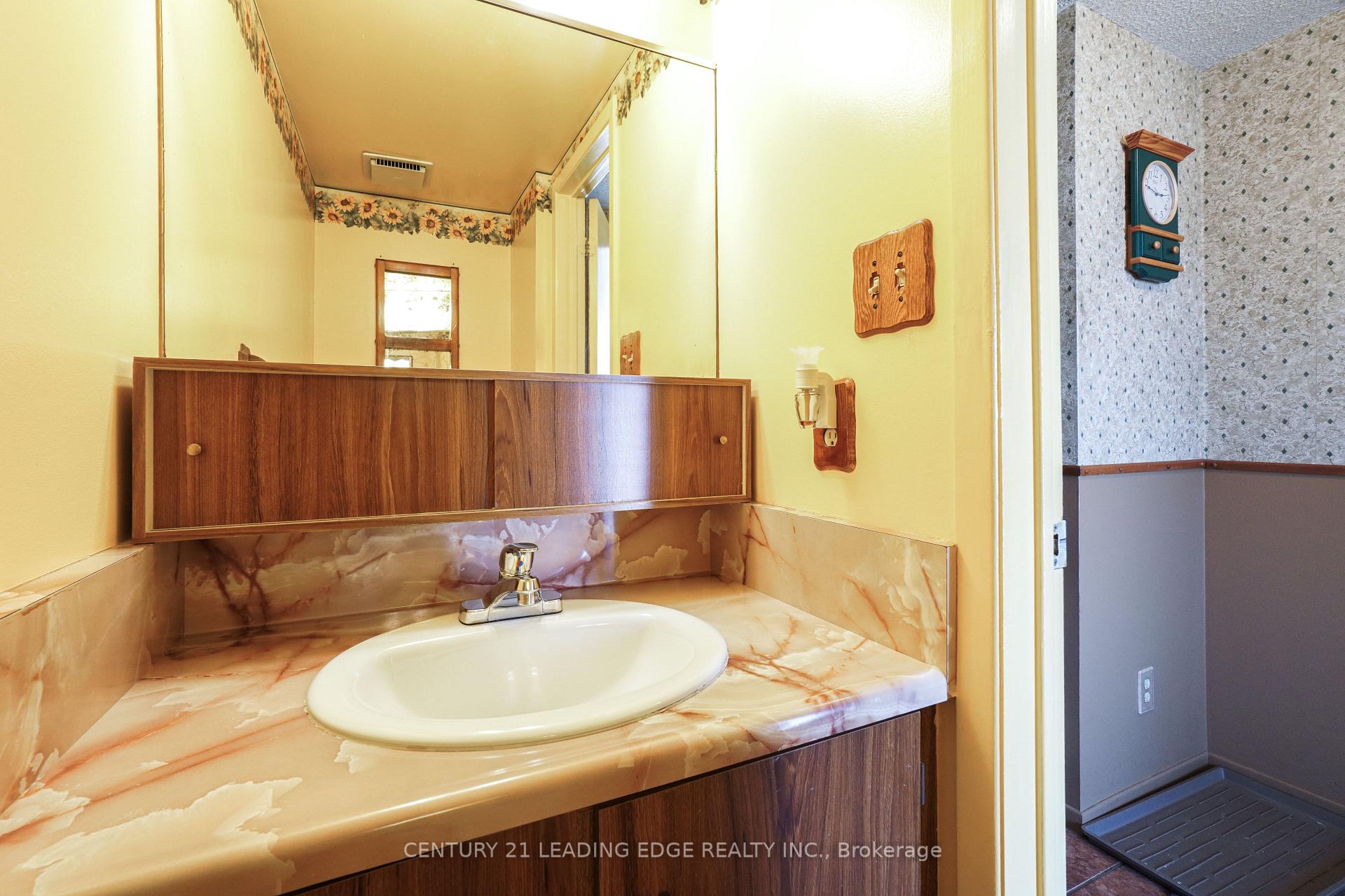 Photo 5 of 84 Robbinstone Drive, Scarborough, Malvern — HOMEH