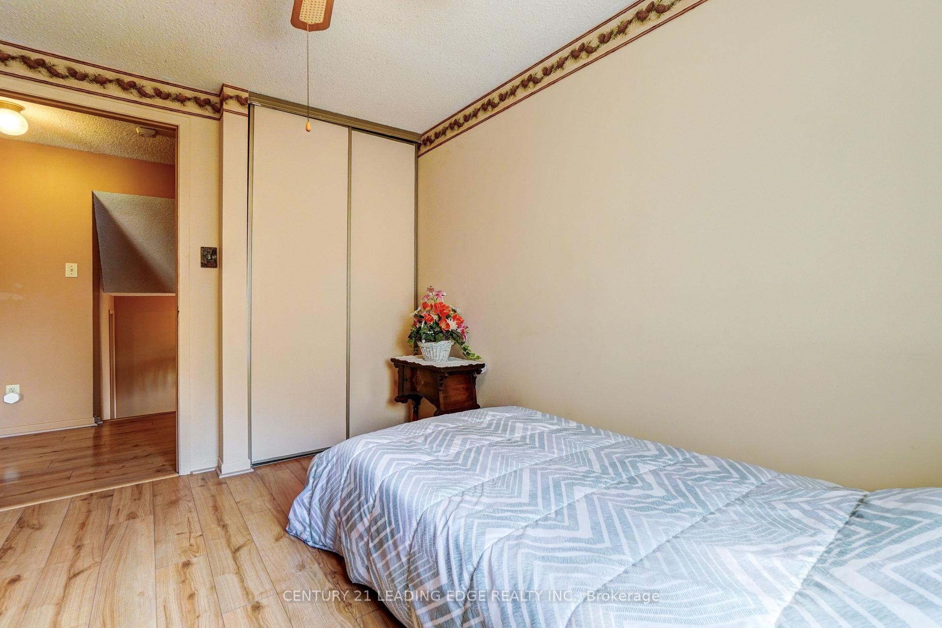 Photo 21 of 84 Robbinstone Drive, Scarborough, Malvern — HOMEH
