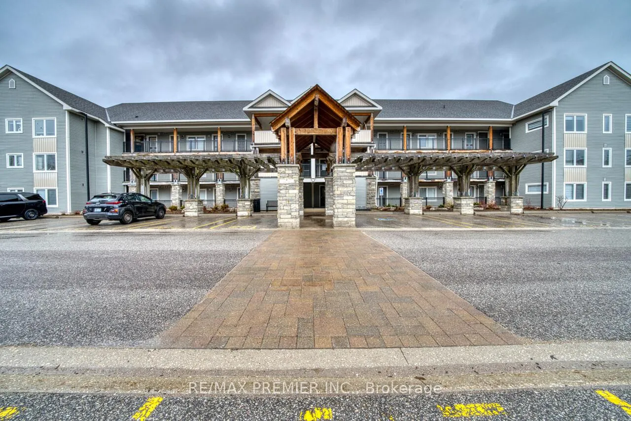 Front of Unit 302, 2 Cove Court