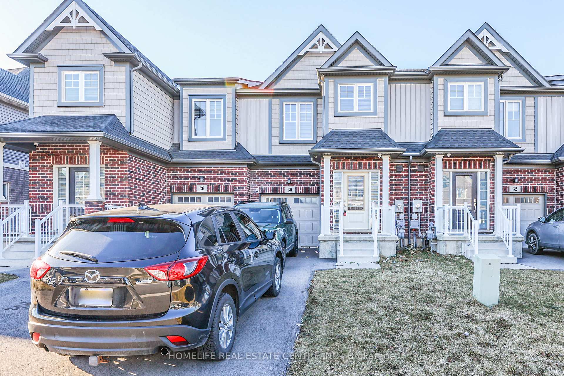 Photo 2 of 30 Bur Oak Drive, Thorold, Confederation Heights — HOMEH