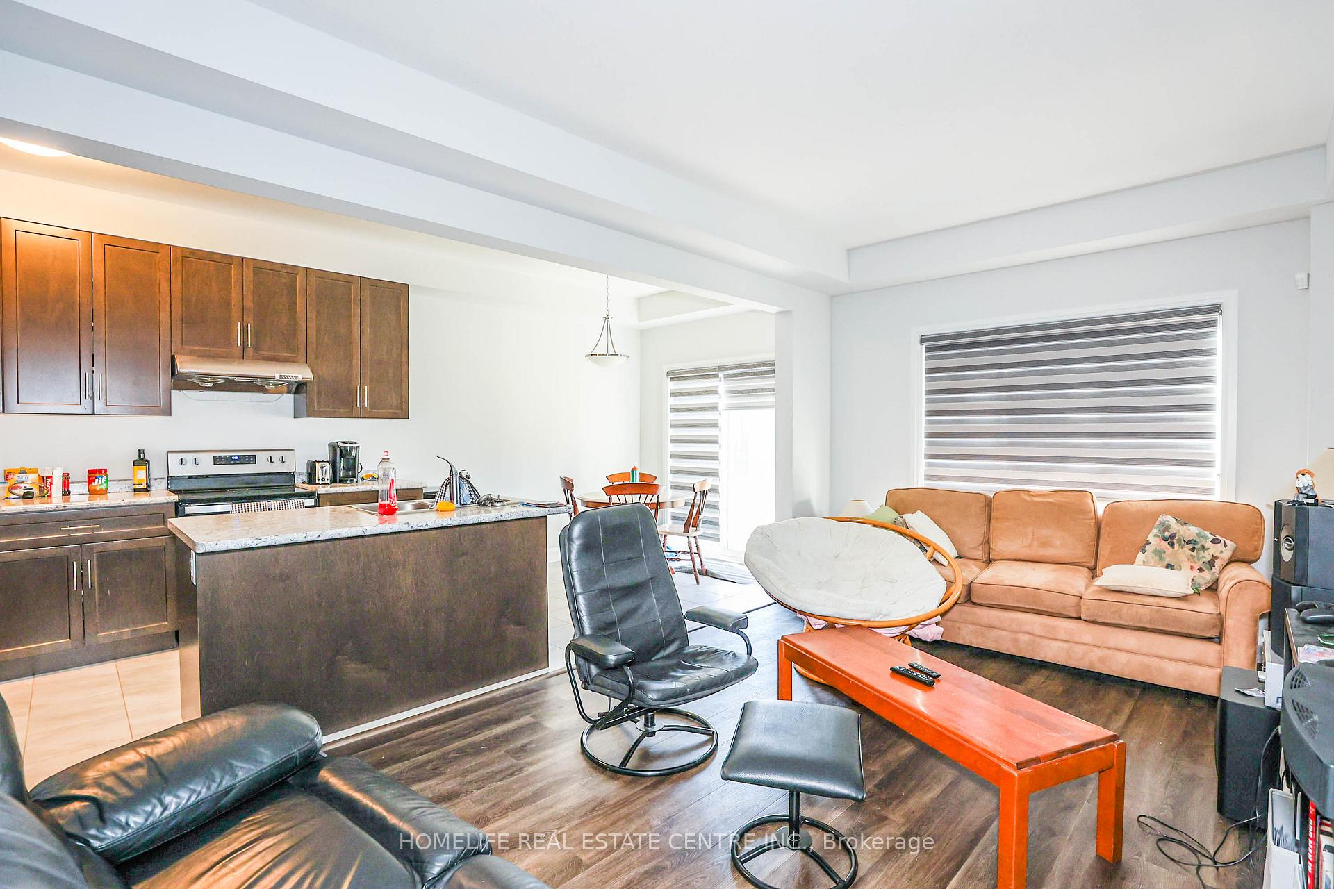 Photo 9 of 30 Bur Oak Drive, Thorold, Confederation Heights — HOMEH
