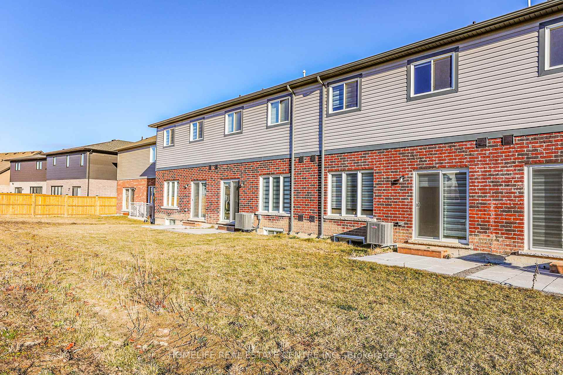 Photo 29 of 30 Bur Oak Drive, Thorold, Confederation Heights — HOMEH