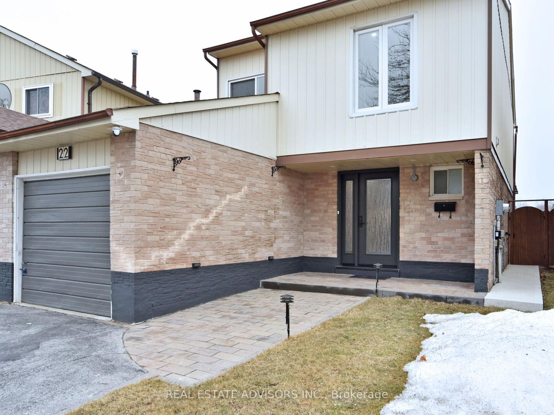 Front of 22 Caronia Square
