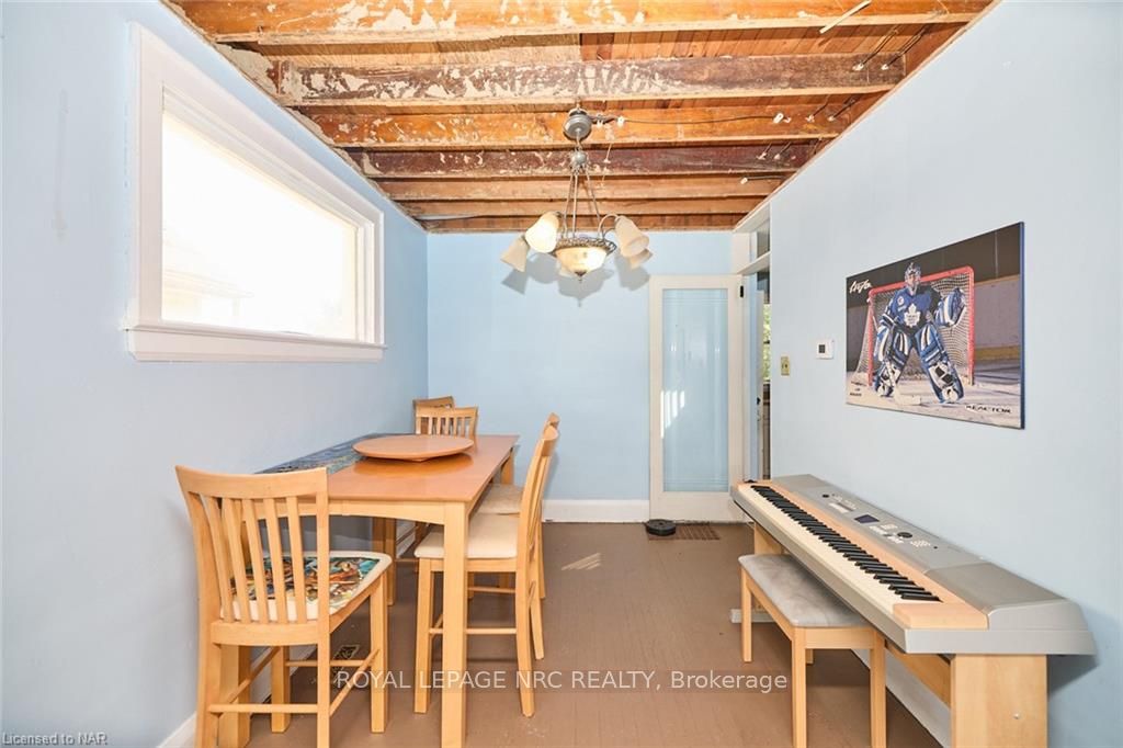 Photo 4 of 114 Welland Street N, Thorold, Thorold Downtown — HOMEH