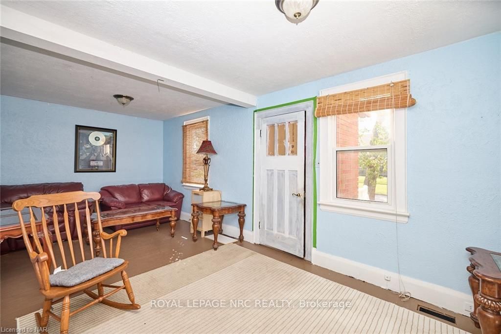 Photo 5 of 114 Welland Street N, Thorold, Thorold Downtown — HOMEH