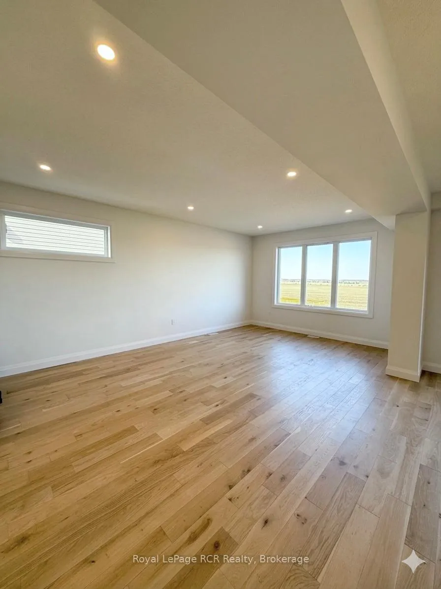 Photo 3 of 228 Schmidt Drive, Wellington North, Arthur — HOMEH