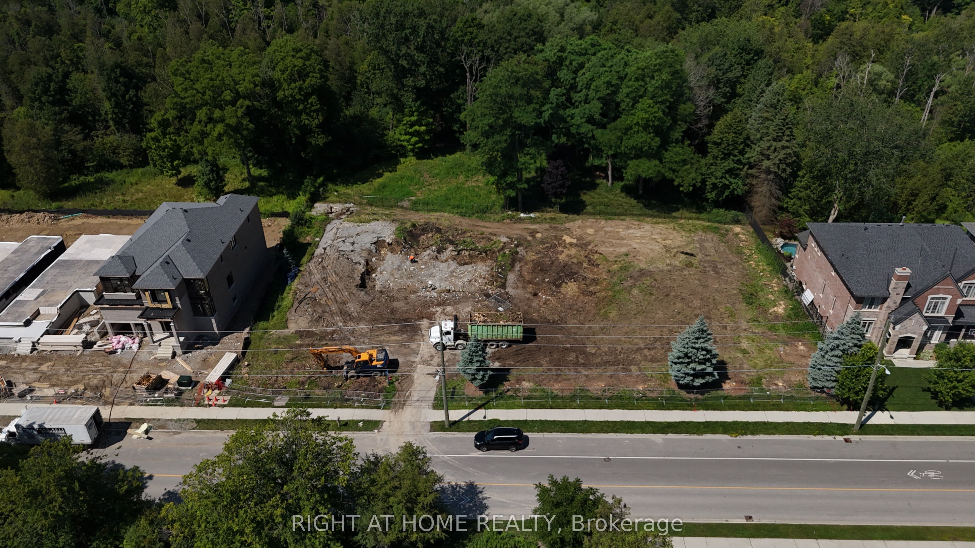 Photo 2 of Unit Part 3, 850 Riverside Drive, Ajax, Central West — HOMEH