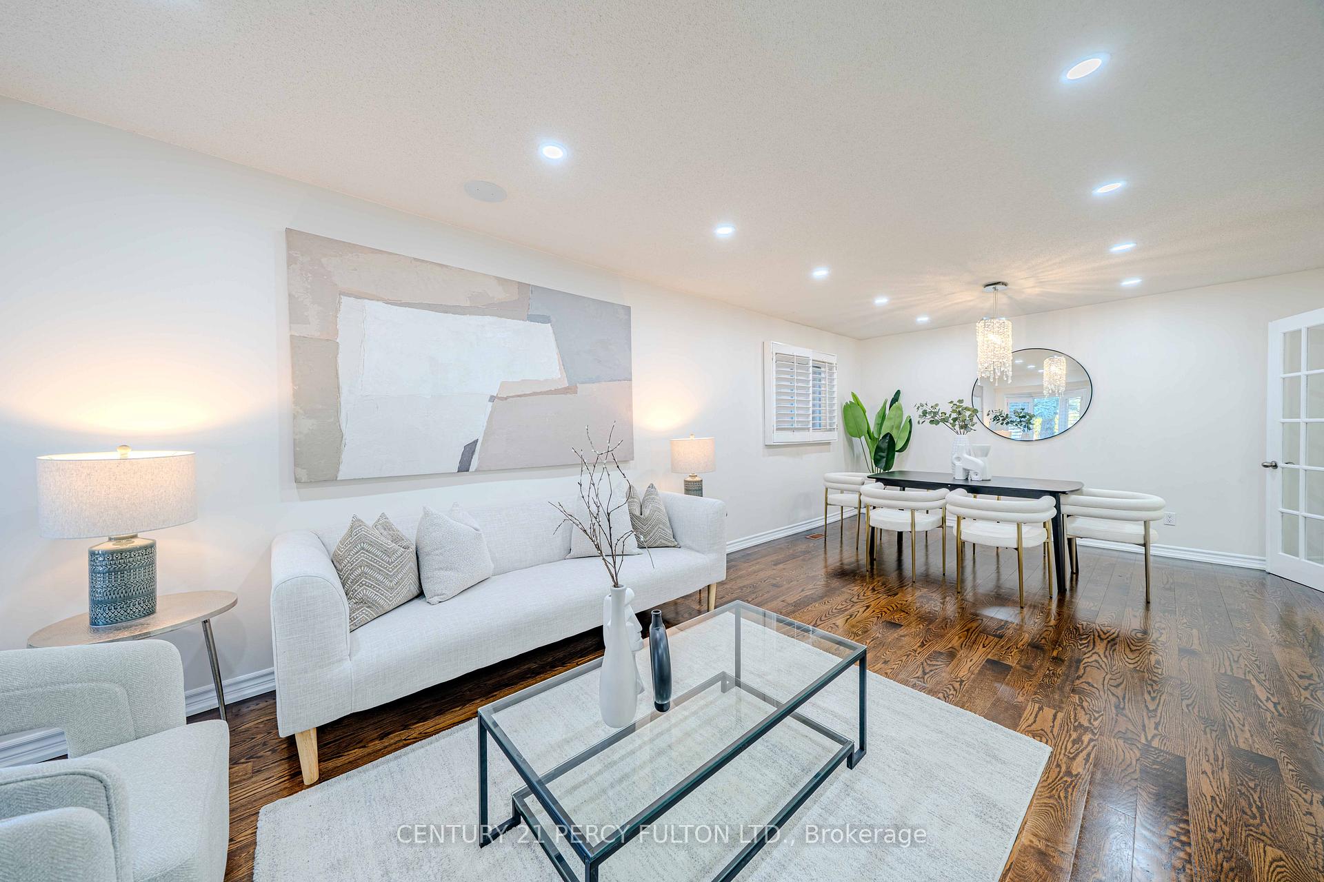 Photo 6 of 45 Oak Knolls Crescent, Scarborough, Rouge — HOMEH