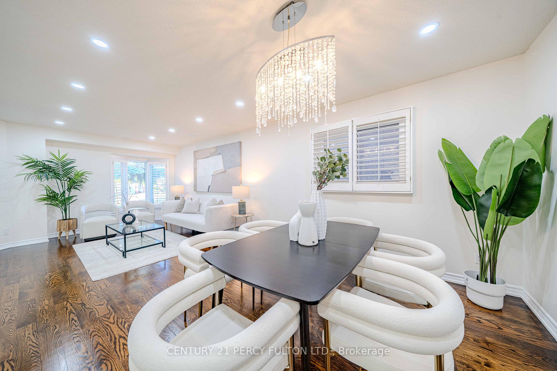 Photo 9 of 45 Oak Knolls Crescent, Scarborough, Rouge — HOMEH