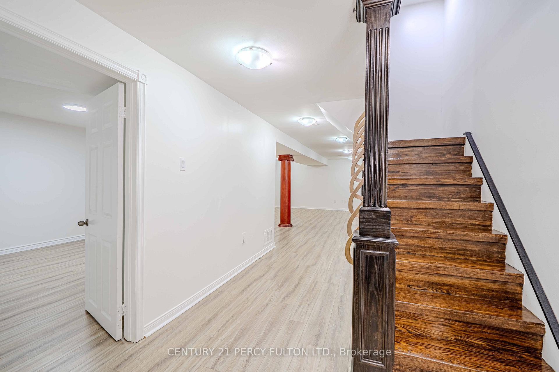 Photo 27 of 45 Oak Knolls Crescent, Scarborough, Rouge — HOMEH