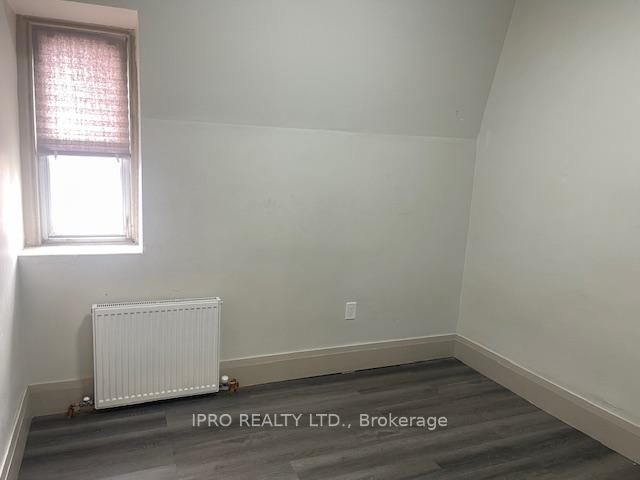 Photo 5 of Unit Apt 3, 442 Queen Street W, Toronto, Kensington-Chinatown — HOMEH