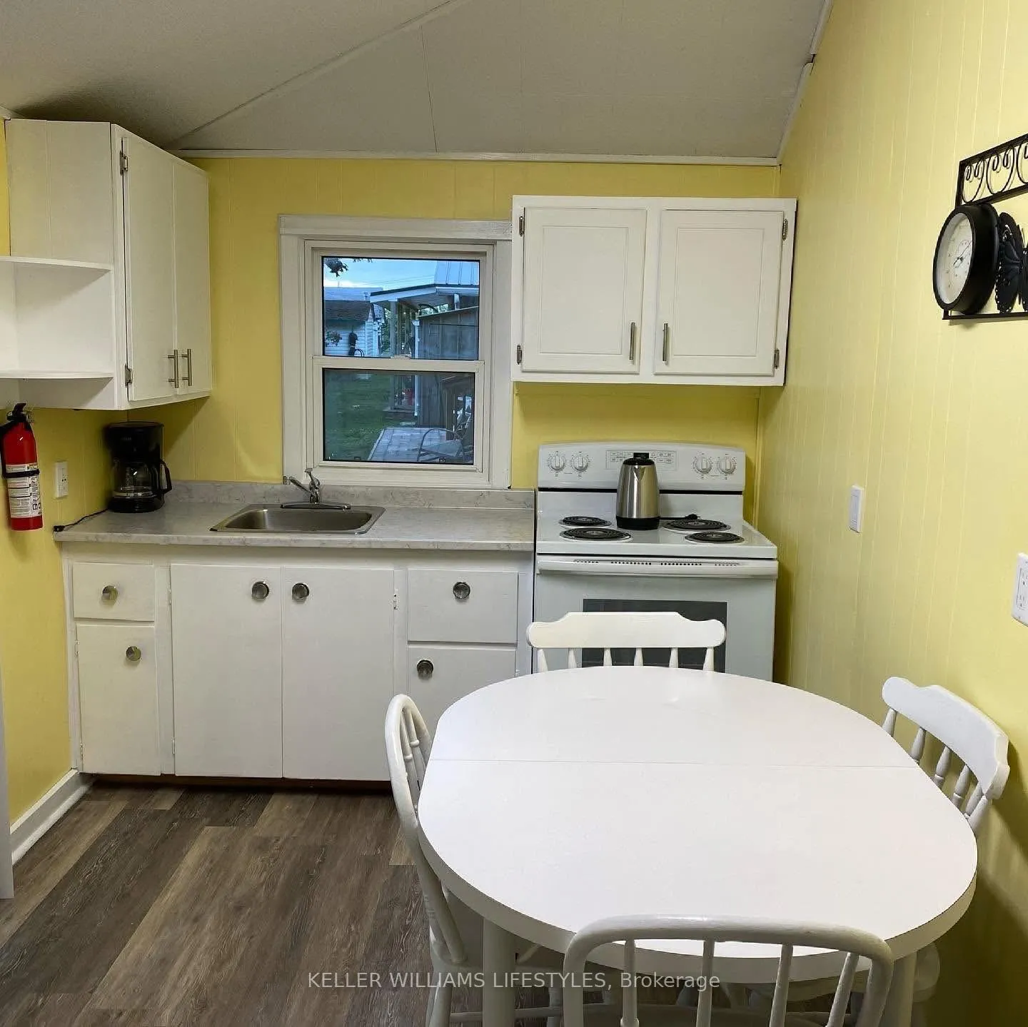 Photo 7 of 8B Robinson Street, Bayham, Port Burwell — HOMEH