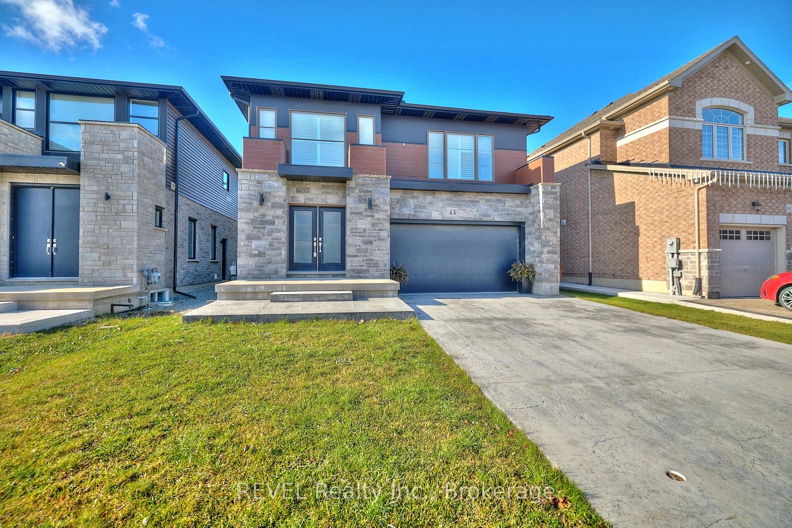 Photo 1 of 43 Homestead Way, Thorold, Rolling Meadows — HOMEH