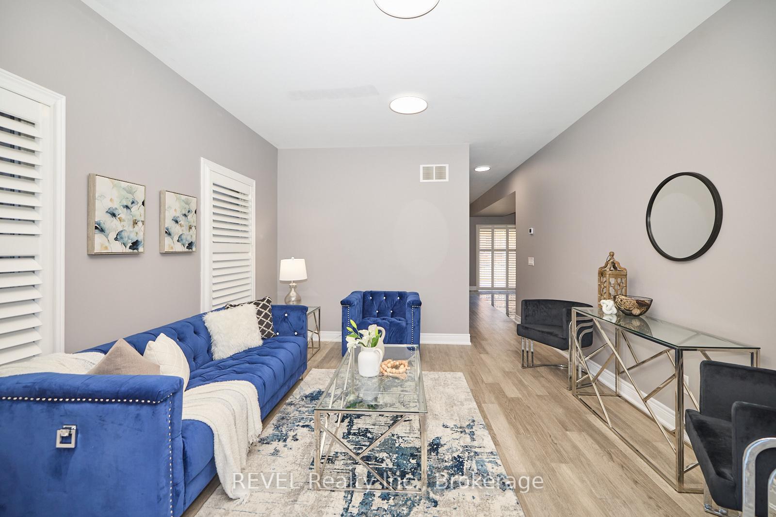 Photo 5 of 43 Homestead Way, Thorold, Rolling Meadows — HOMEH