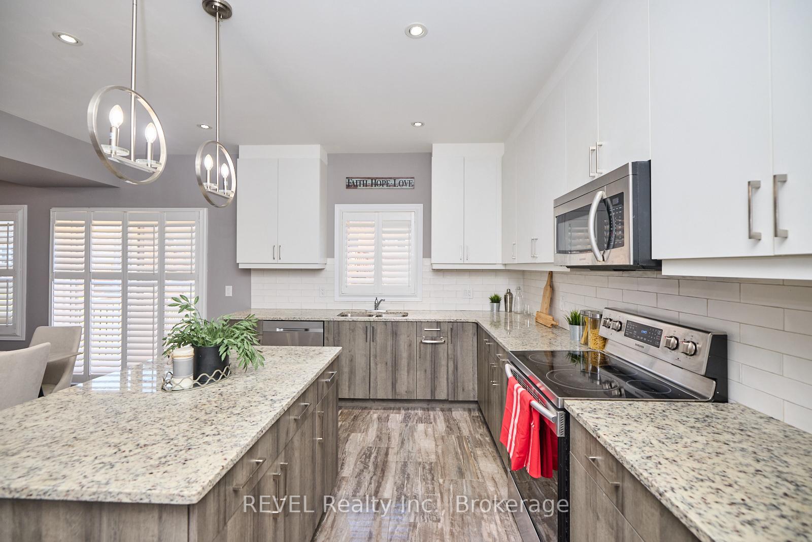 Photo 10 of 43 Homestead Way, Thorold, Rolling Meadows — HOMEH