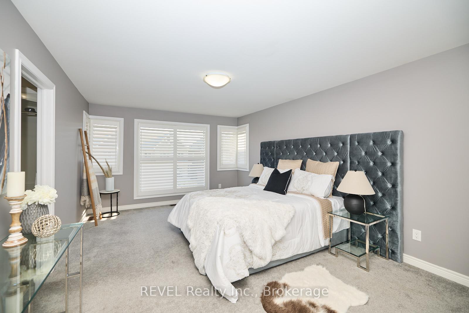 Photo 18 of 43 Homestead Way, Thorold, Rolling Meadows — HOMEH