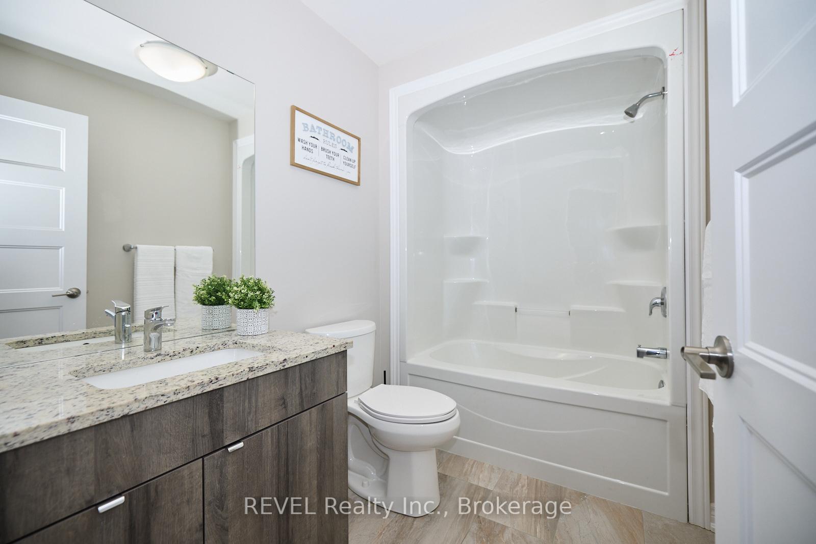 Photo 20 of 43 Homestead Way, Thorold, Rolling Meadows — HOMEH