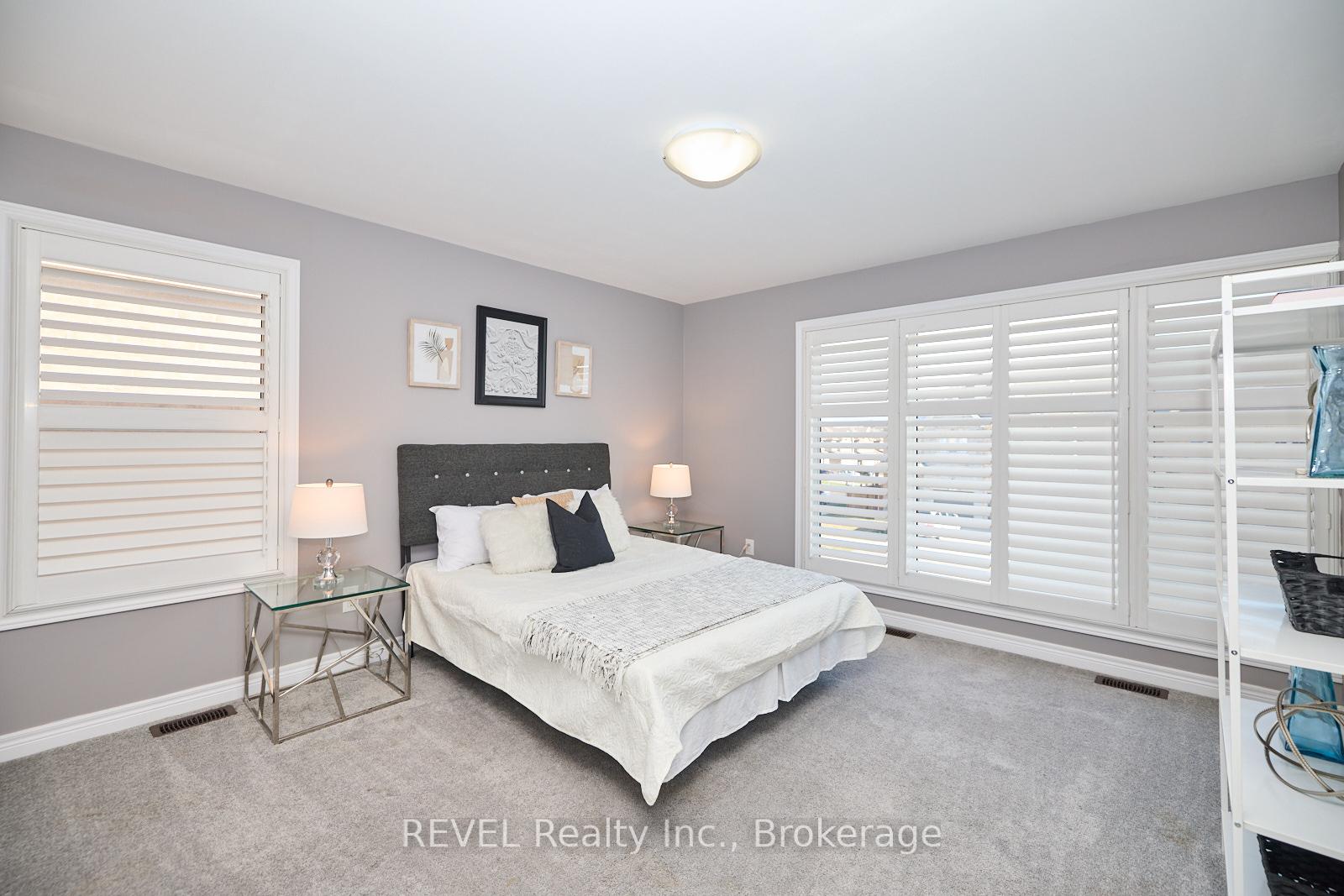 Photo 22 of 43 Homestead Way, Thorold, Rolling Meadows — HOMEH