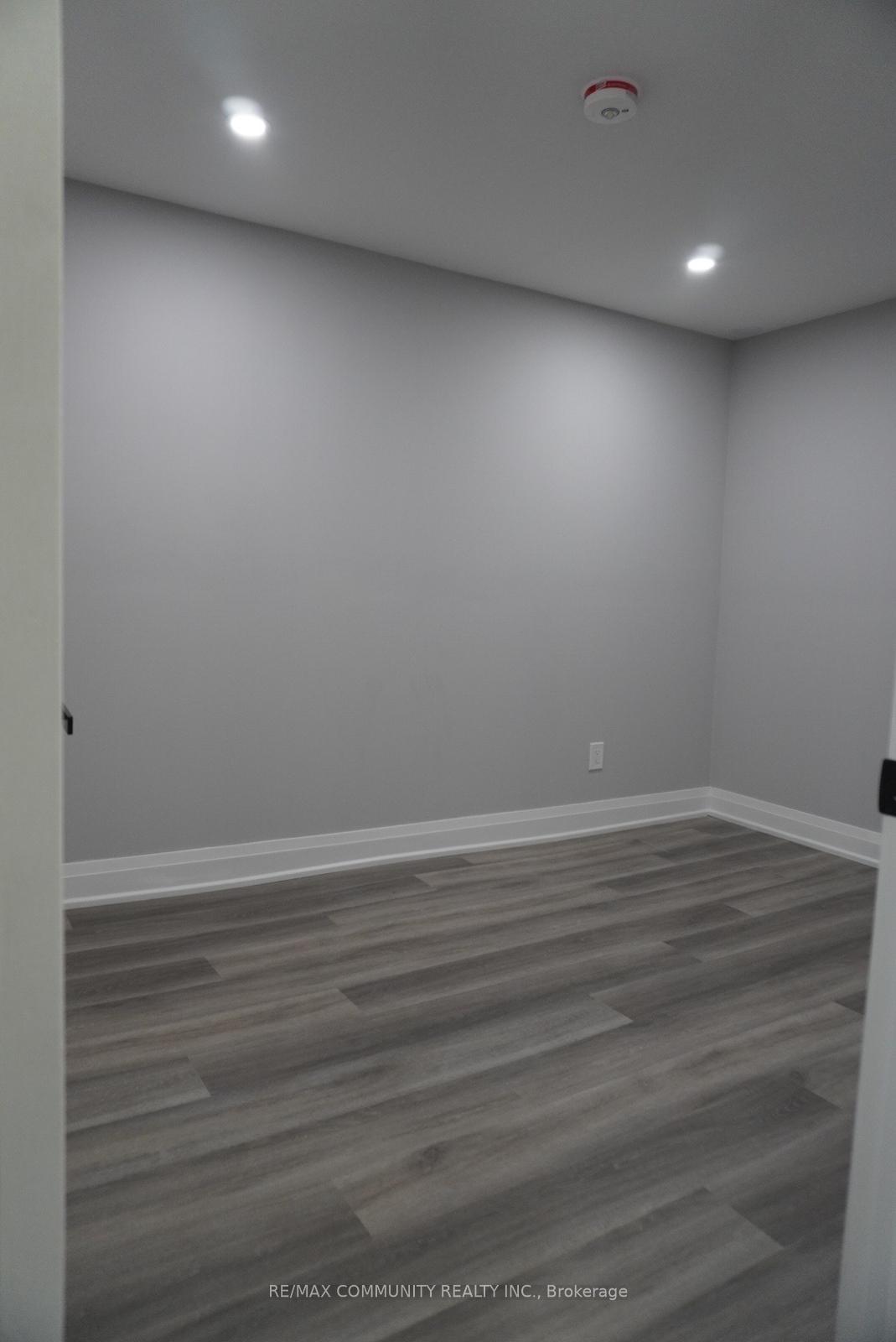 Photo 7 of 26 Bobcat Terrace, Scarborough, Rouge — HOMEH