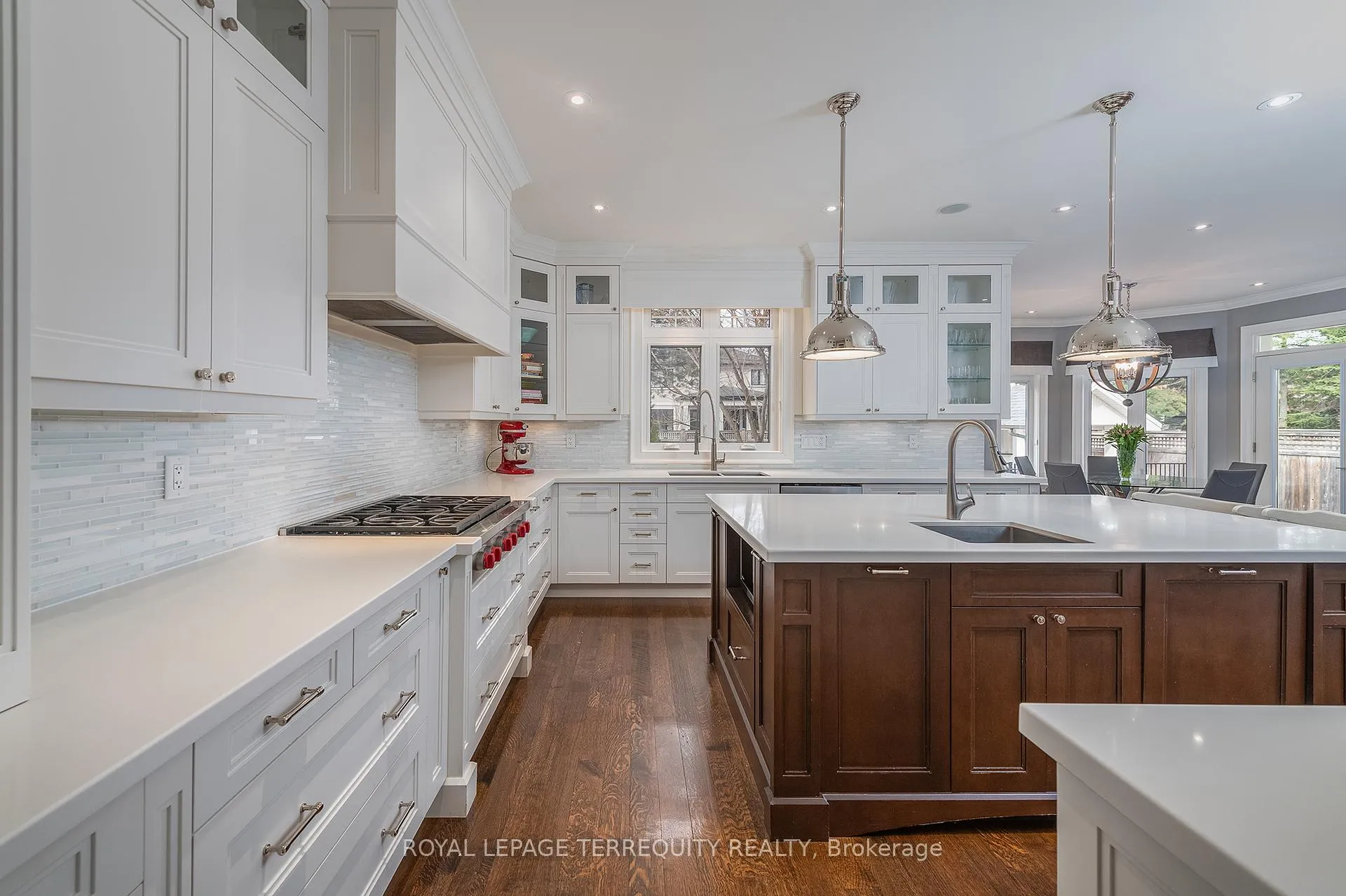 Photo 15 of 72 Eagle Road, Etobicoke, Stonegate-Queensway — HOMEH