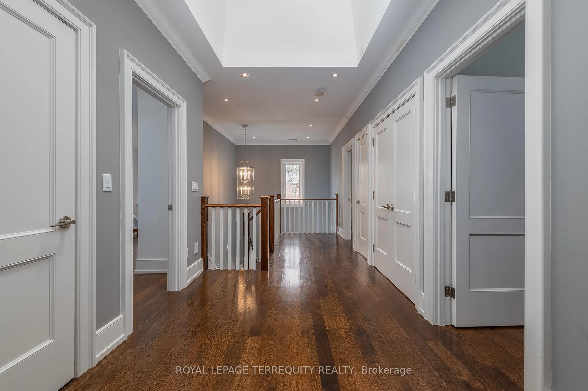 Photo 21 of 72 Eagle Road, Etobicoke, Stonegate-Queensway — HOMEH