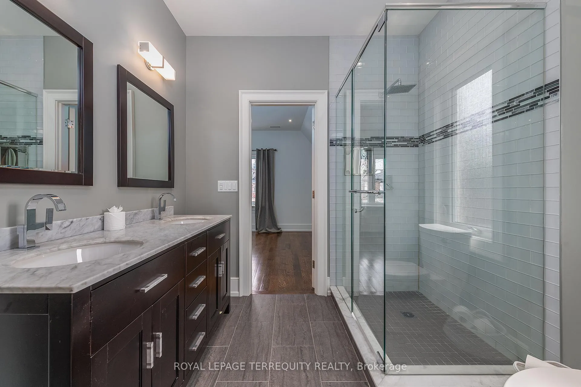 Photo 34 of 72 Eagle Road, Etobicoke, Stonegate-Queensway — HOMEH