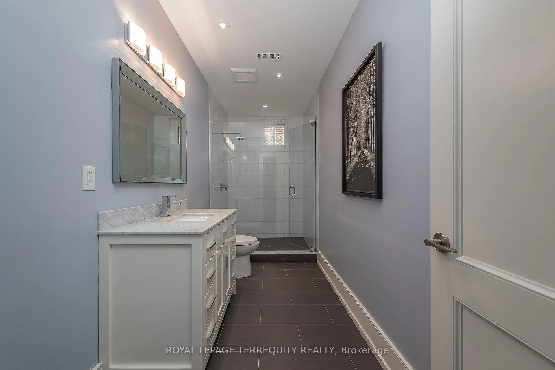 Photo 39 of 72 Eagle Road, Etobicoke, Stonegate-Queensway — HOMEH