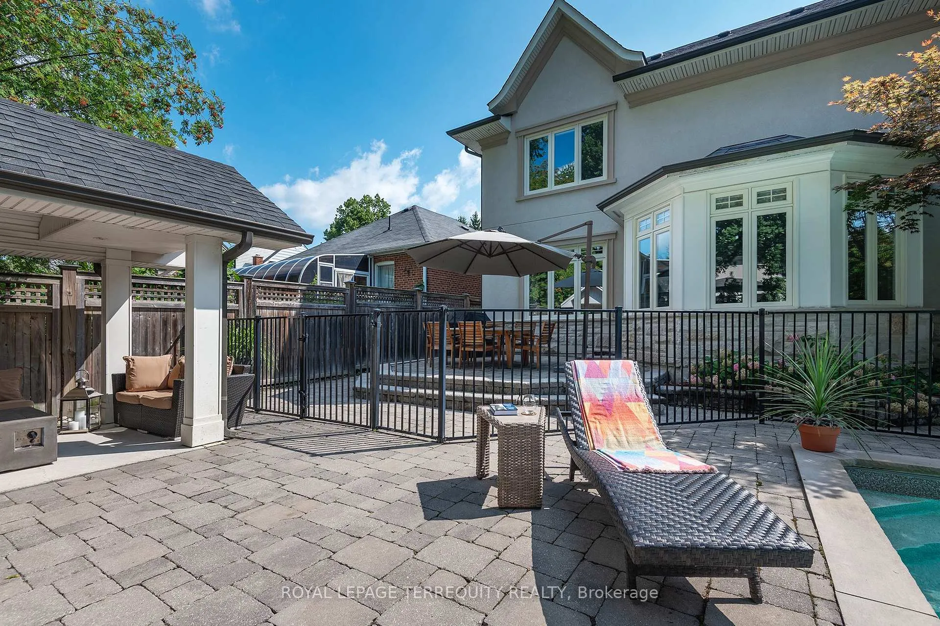 Photo 41 of 72 Eagle Road, Etobicoke, Stonegate-Queensway — HOMEH