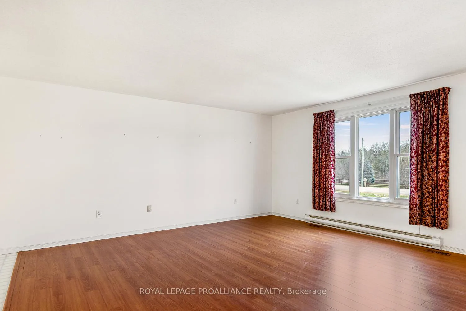Photo 9 of 4018 Glen Smail Road, Augusta, Augusta Twp — HOMEH