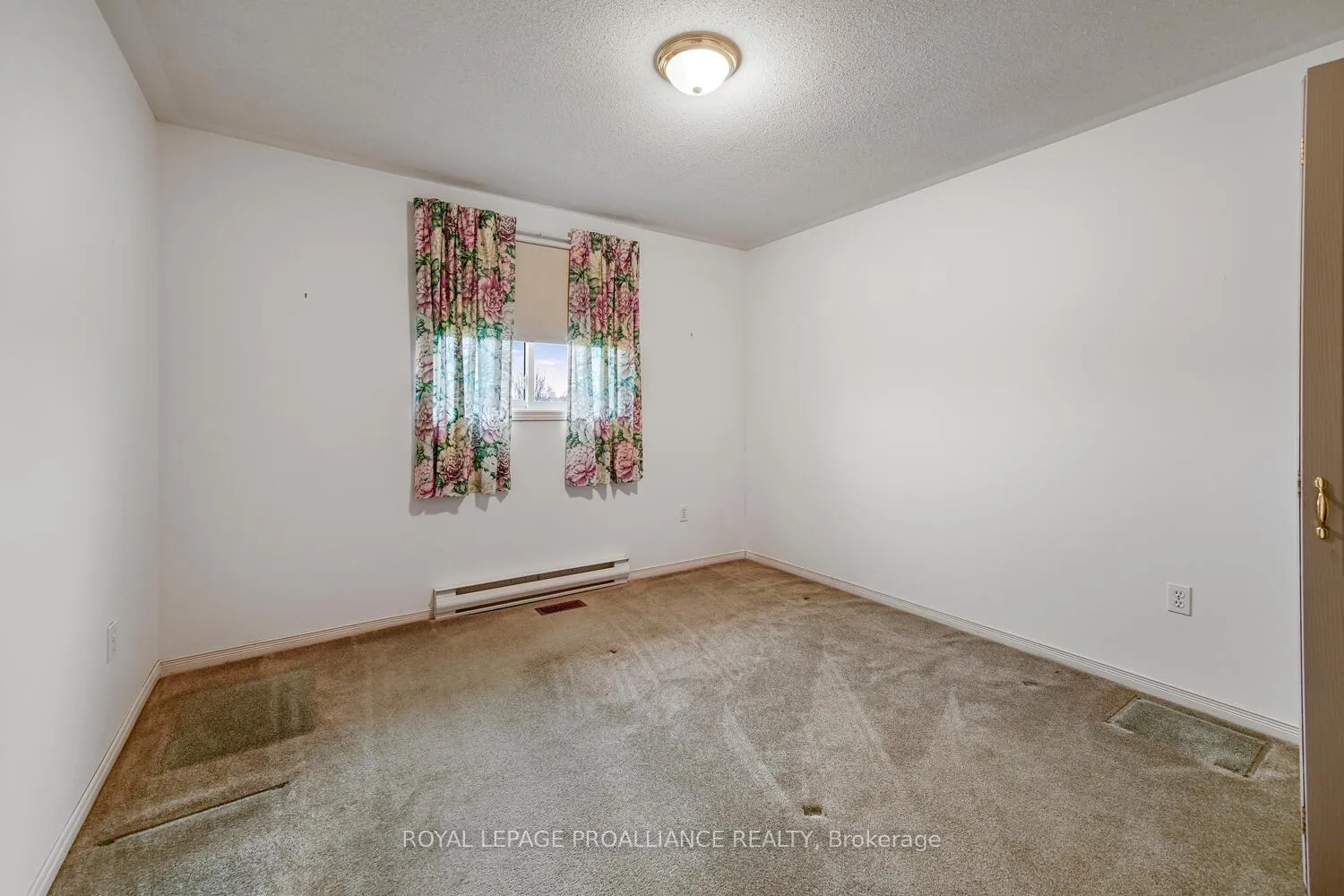 Photo 40 of 4018 Glen Smail Road, Augusta, Augusta Twp — HOMEH