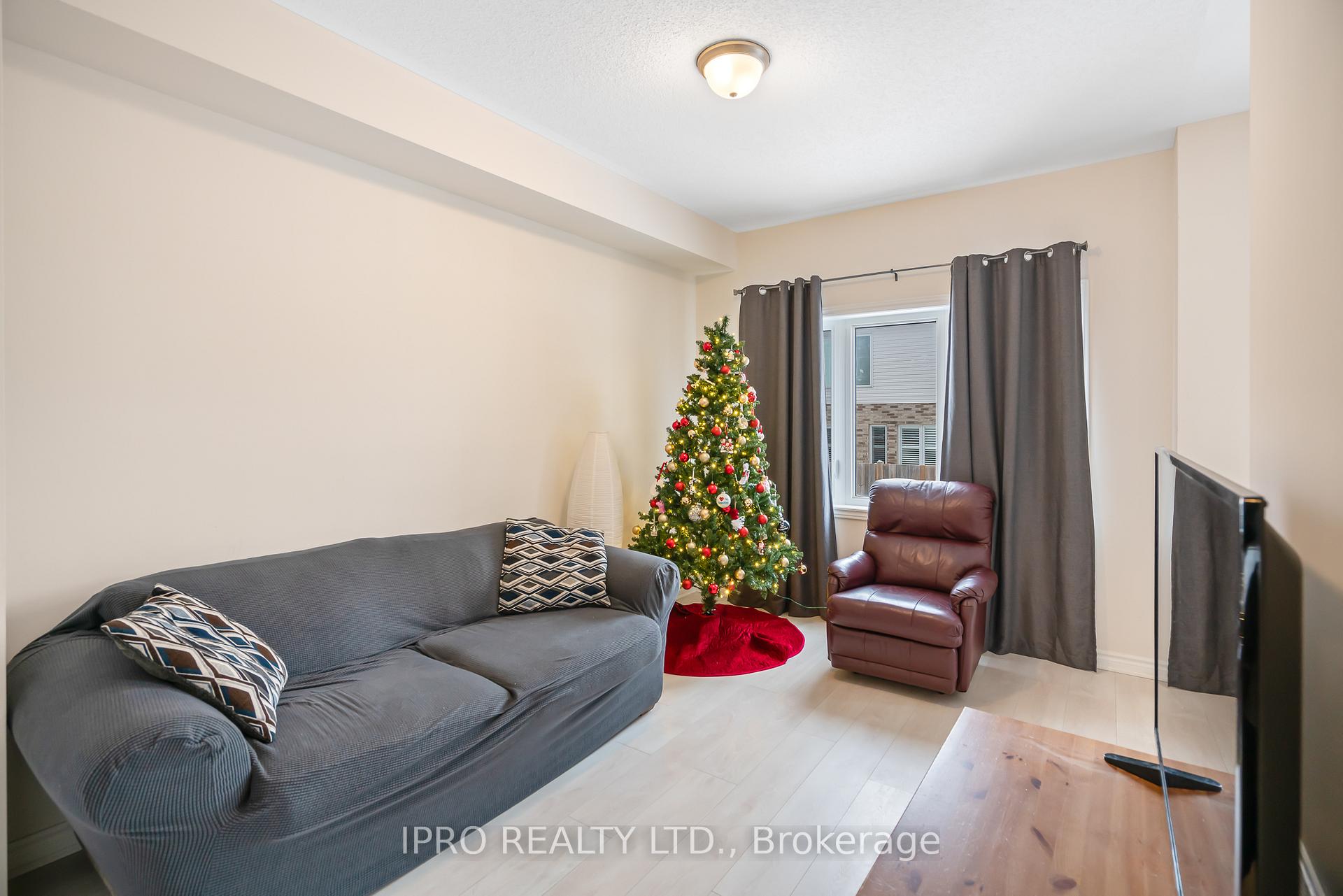 Photo 18 of 5 Sapphire Way, Thorold, Rolling Meadows — HOMEH