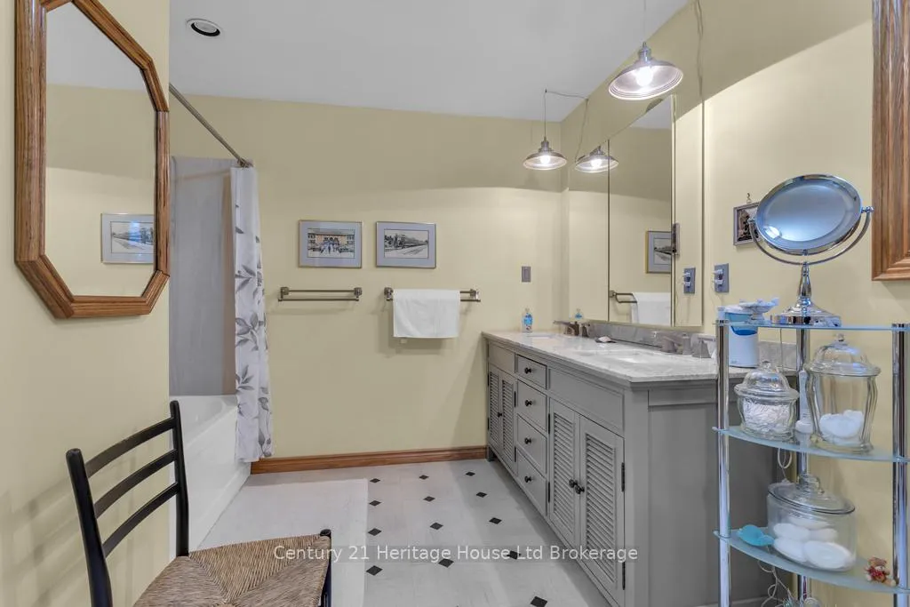 Photo 12 of 57225 Talbot Line, Bayham, Rural Bayham — HOMEH