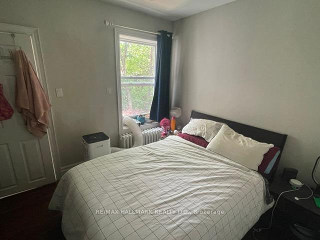 Photo 5 of Unit 2nd Floor, 176 Lippincott Street, Toronto, University — HOMEH