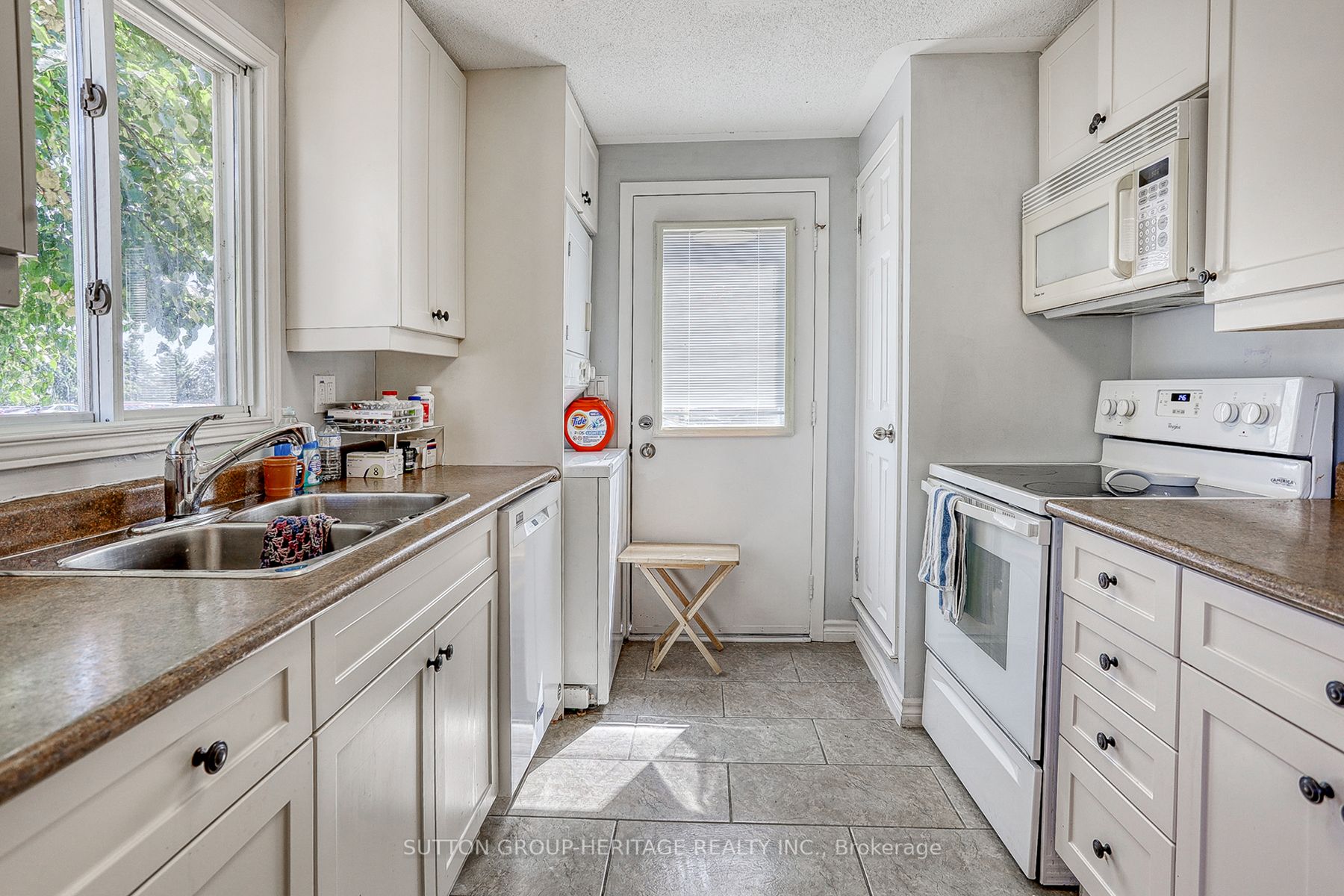 Photo 38 of 4 Wheelhouse Drive, Clarington, Bowmanville — HOMEH