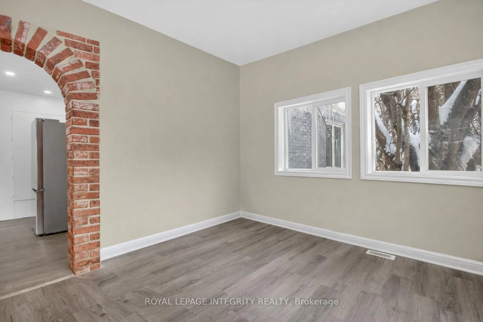 Photo 44 of 230 Smyth Road, Ottawa, Alta Vista/Faircrest Heights — HOMEH