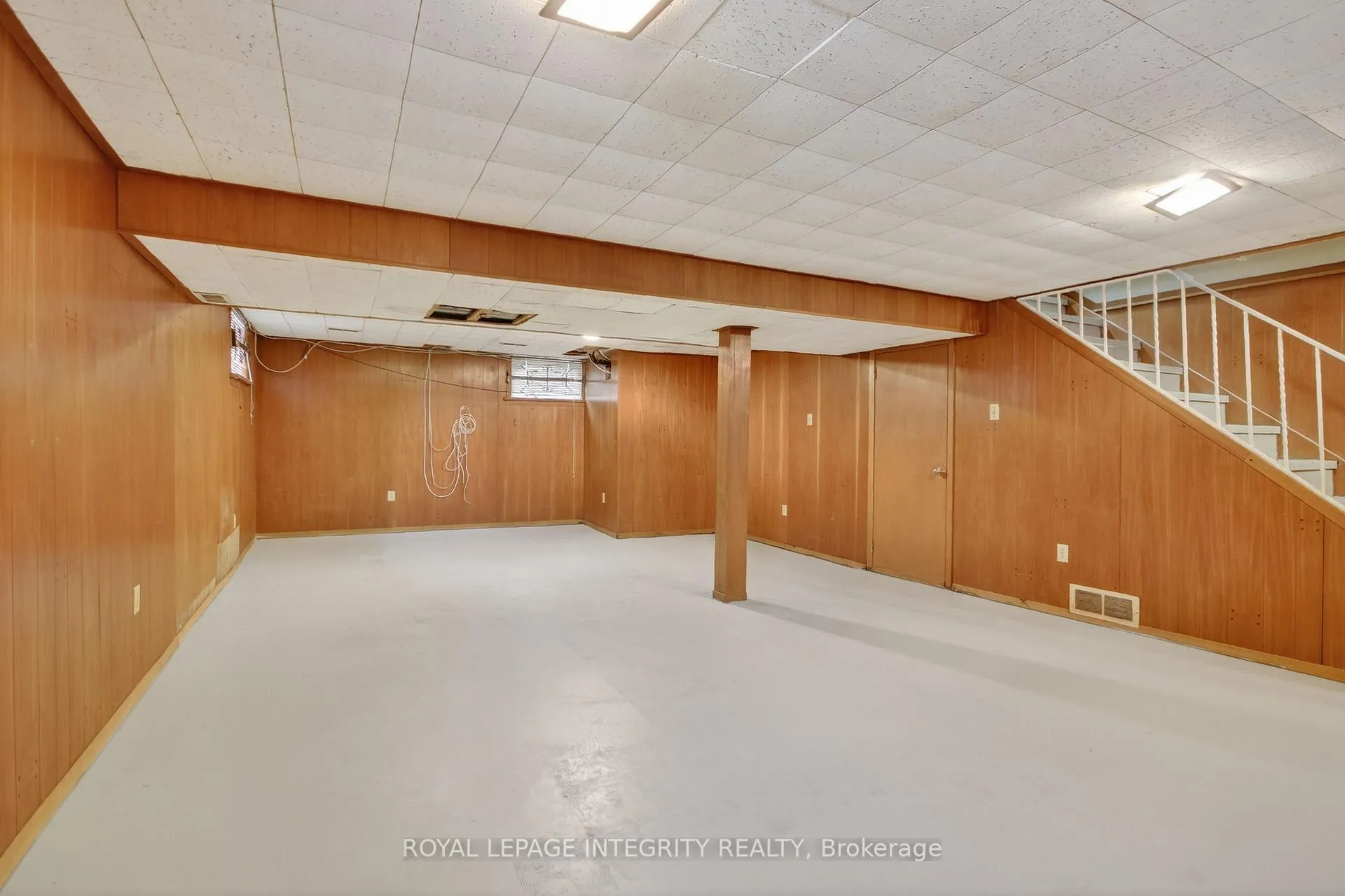 Photo 91 of 230 Smyth Road, Ottawa, Alta Vista/Faircrest Heights — HOMEH