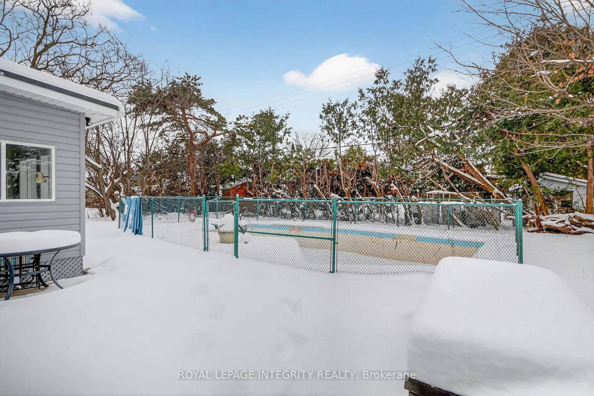 Photo 108 of 230 Smyth Road, Ottawa, Alta Vista/Faircrest Heights — HOMEH