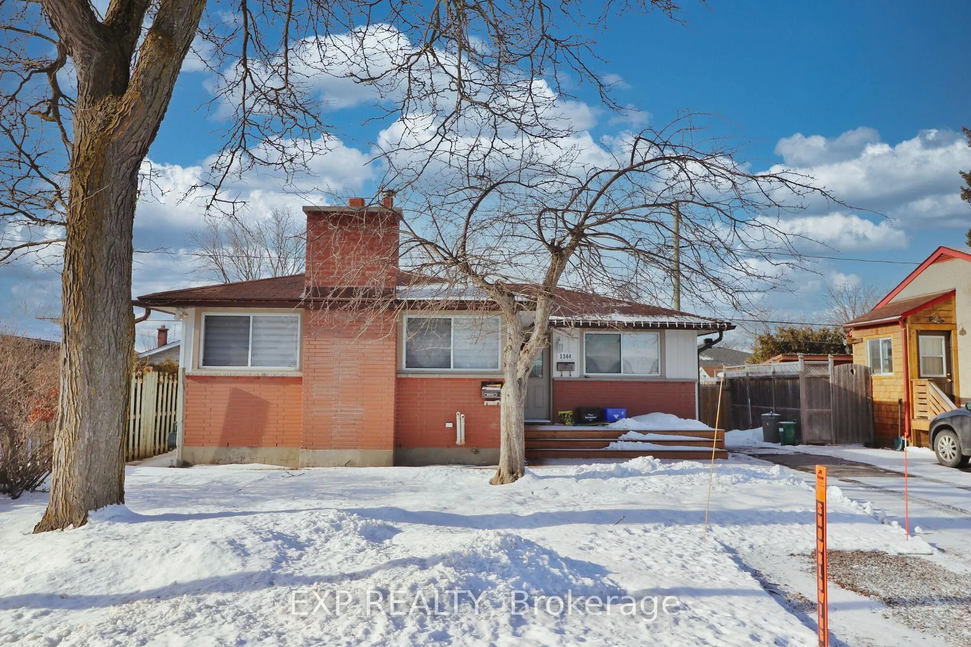 Front of Unit B, 1344 Avenue U
