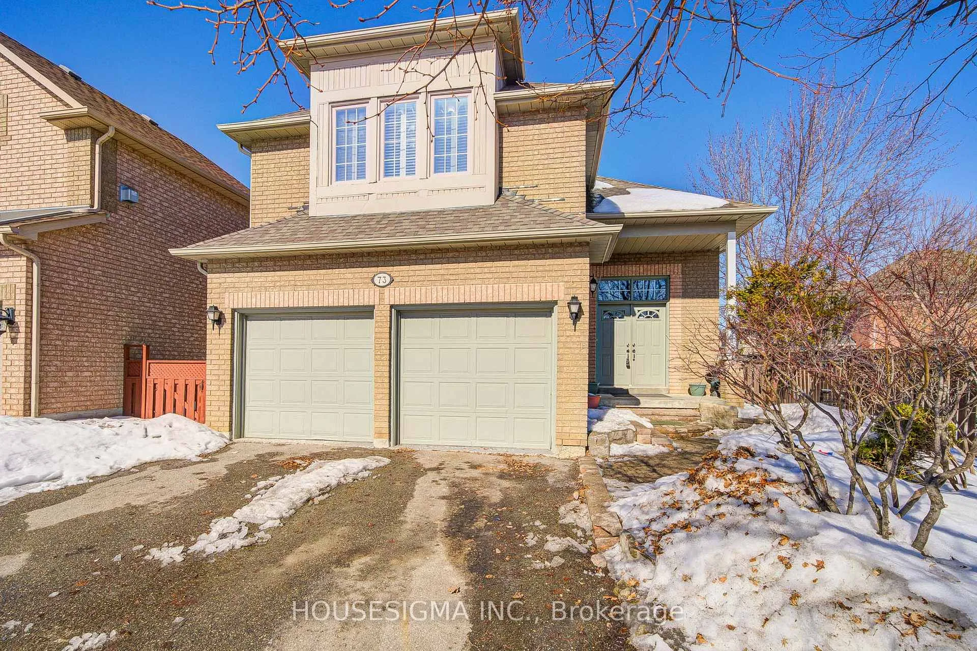 Photo 3 of 73 Brinkley Drive, Brampton, Snelgrove — HOMEH