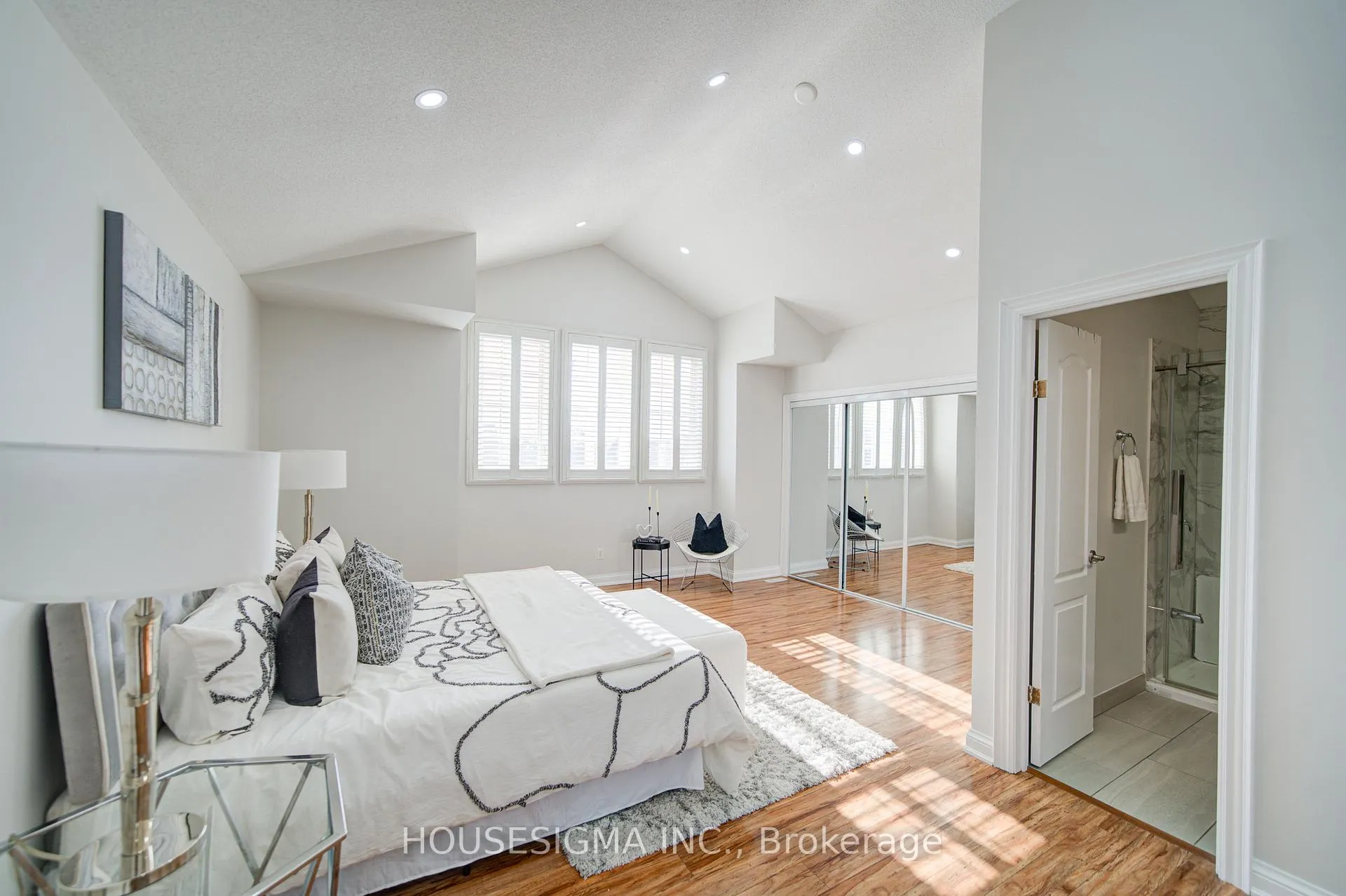 Photo 31 of 73 Brinkley Drive, Brampton, Snelgrove — HOMEH