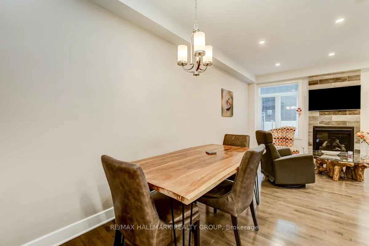 Photo 5 of 1006 Shefford Road, Ottawa, Beacon Hill South — HOMEH