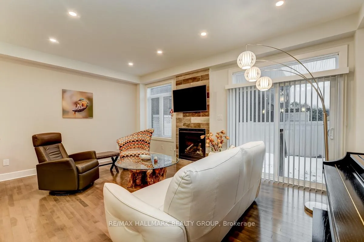 Photo 16 of 1006 Shefford Road, Ottawa, Beacon Hill South — HOMEH