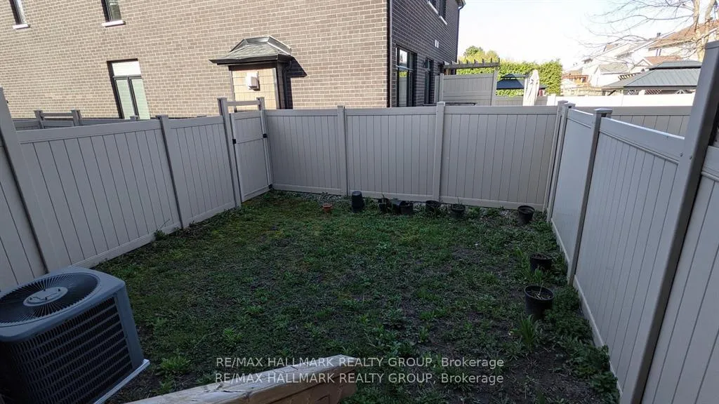 Photo 98 of 1006 Shefford Road, Ottawa, Beacon Hill South — HOMEH