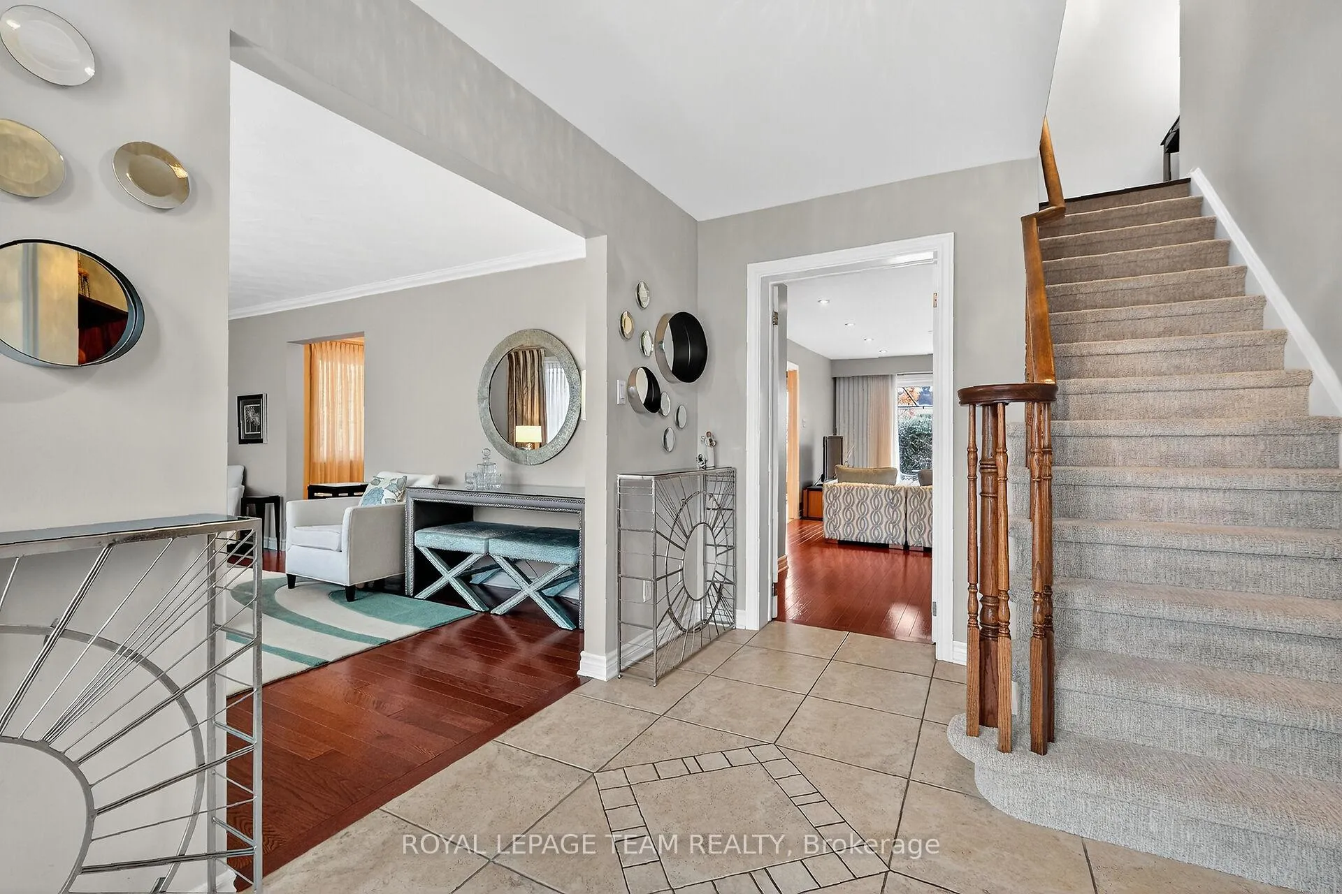 Photo 9 of 1768 Featherston Drive, Ottawa, Guildwood Estates - Urbandale Acres — HOMEH