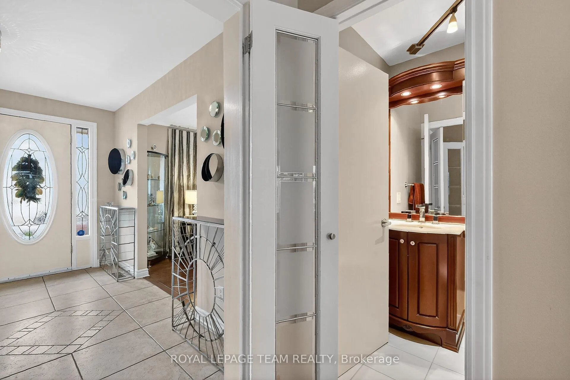 Photo 46 of 1768 Featherston Drive, Ottawa, Guildwood Estates - Urbandale Acres — HOMEH