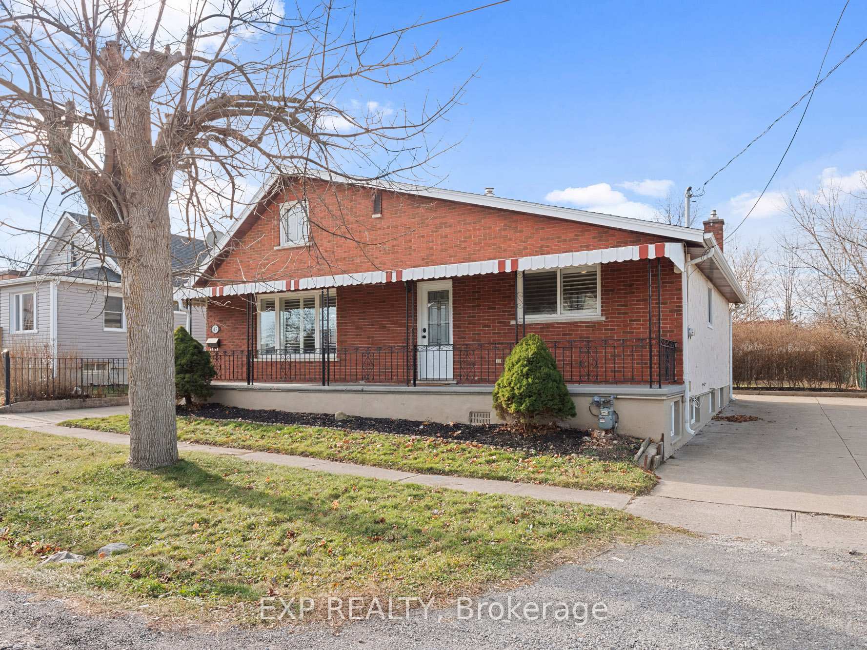 Photo 2 of 45 Cunningham Street, Thorold, Thorold Downtown — HOMEH