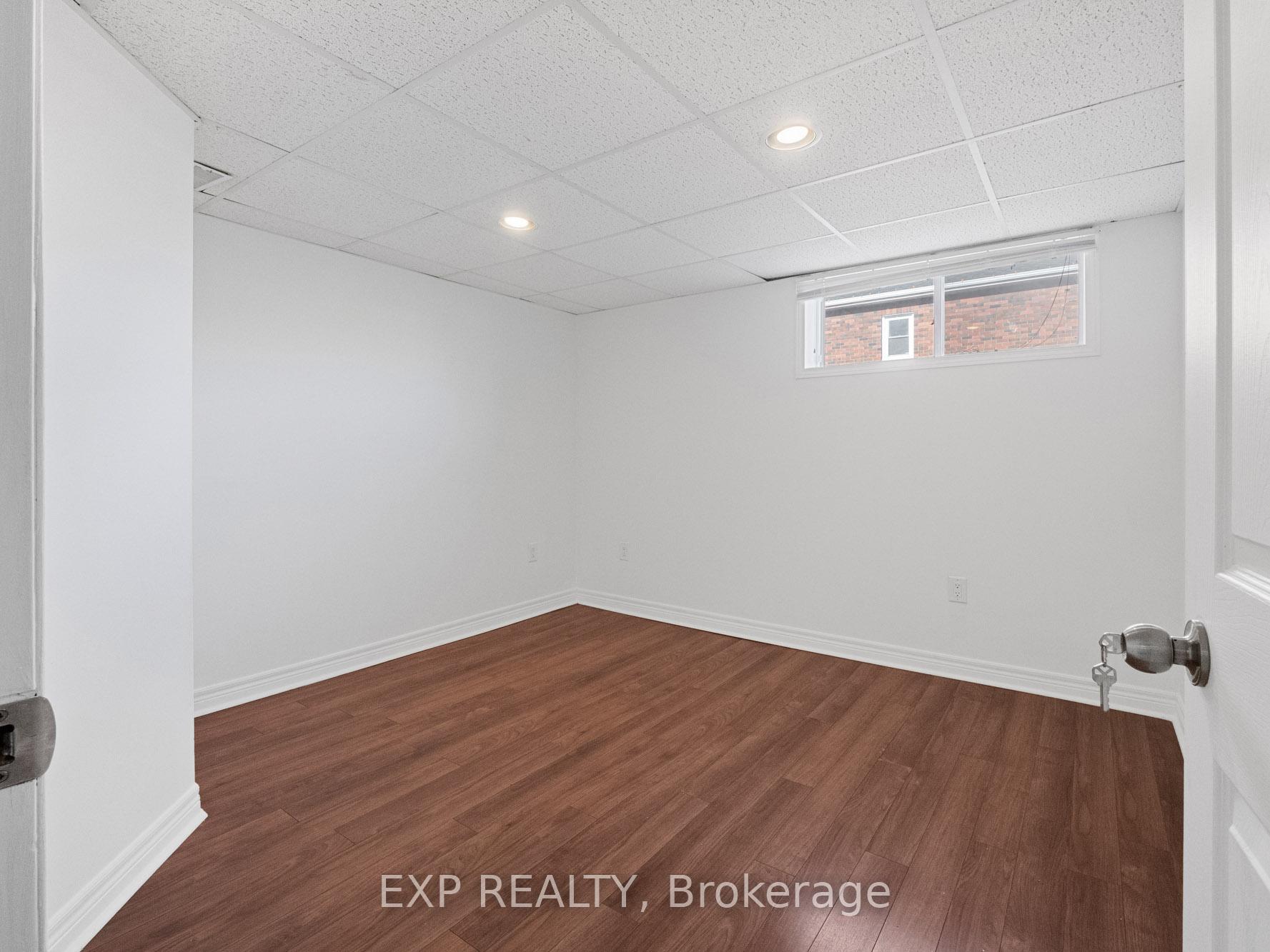 Photo 31 of 45 Cunningham Street, Thorold, Thorold Downtown — HOMEH