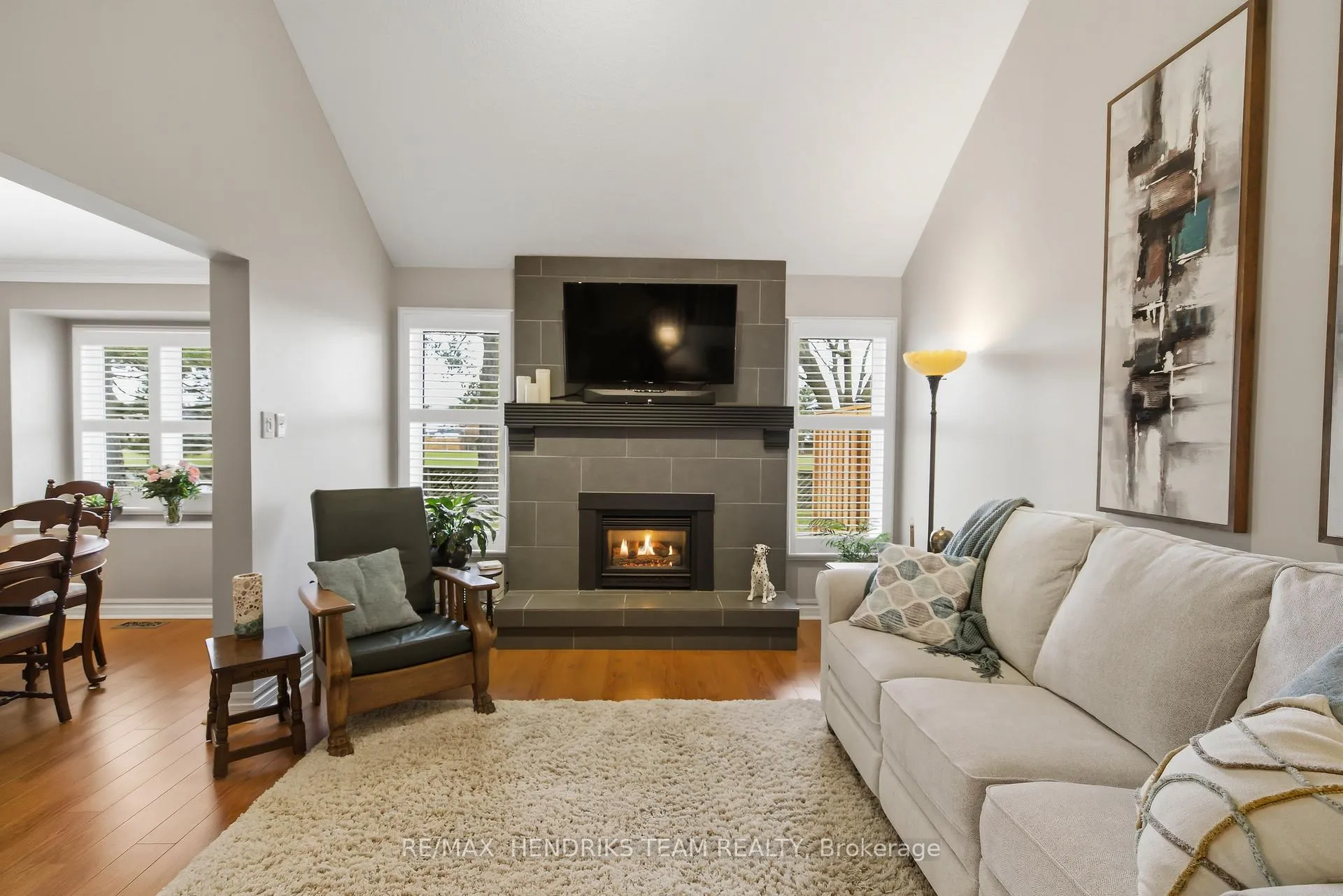 Photo 13 of Unit 8, 10 Elderwood Drive, St. Catharines, Grapeview — HOMEH